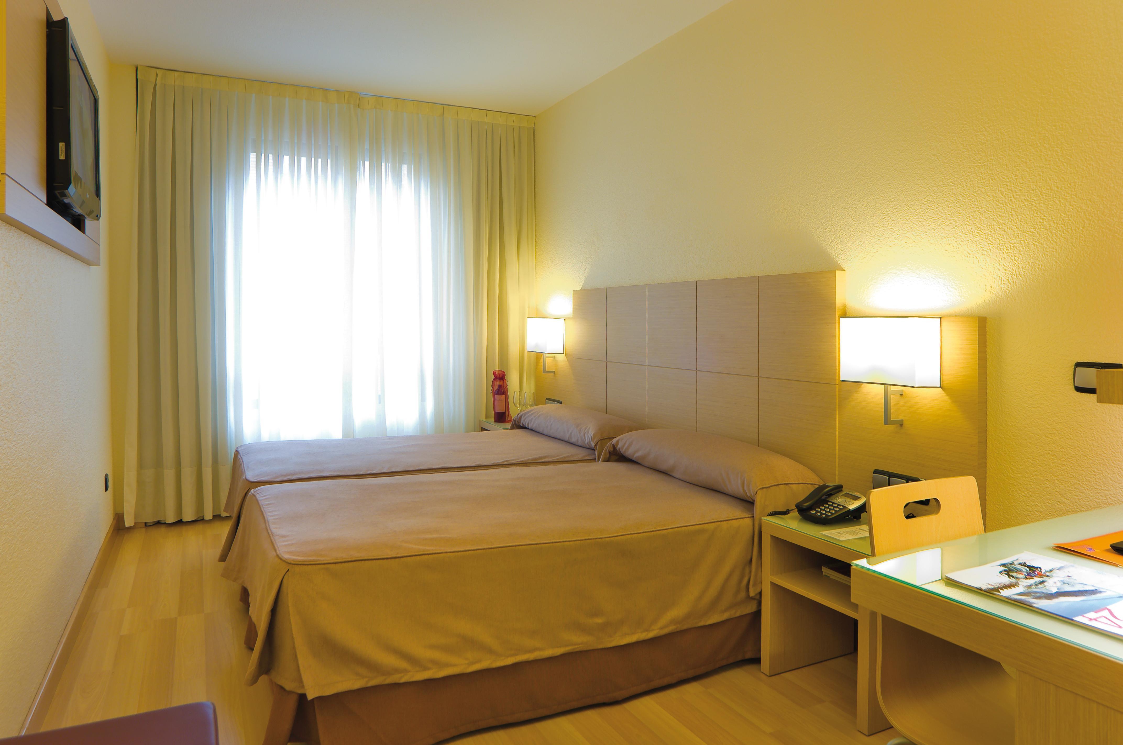Hotel Condes De Haro Logroño Zimmer foto